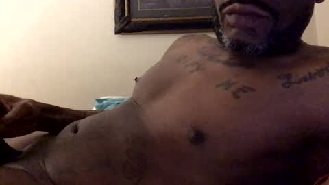 olivertwist1273 online show from 12-30-24, 05:58