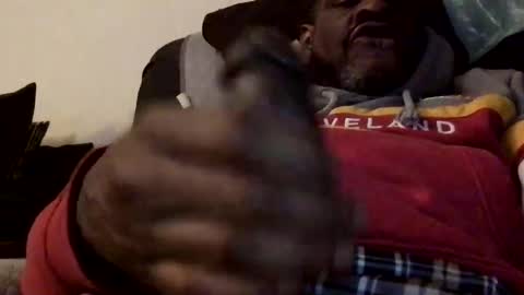 olivertwist1273 online show from 03-04-25, 01:45