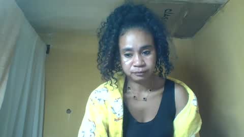 Snapshot of olivia9794 chatting on 06-29-26, 10:48 olivia9794 online show from 06-29-26, 10:48