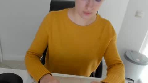 olivia__dream online show from 06-04-26, 06:41