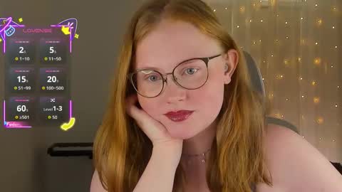 Olivia Date online show from 09-19-25, 12:17