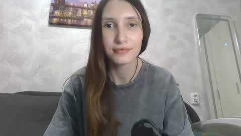 Snapshot of olivia_dream1 chatting on 01-28-25, 11:07 Olivia online show from 01-28-25, 11:07