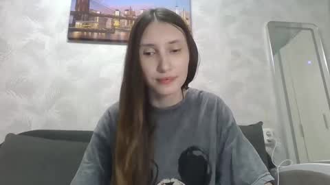 Snapshot of olivia_dream1 chatting on 02-02-25, 11:32 Olivia online show from 02-02-25, 11:32