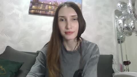 Snapshot of olivia_dream1 chatting on 02-08-25, 10:08 Olivia online show from 02-08-25, 10:08