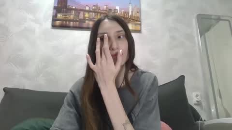 Snapshot of olivia_dream1 chatting on 02-13-25, 10:33 Olivia online show from 02-13-25, 10:33