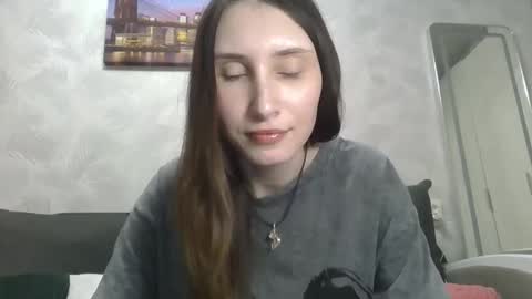 Snapshot of olivia_dream1 chatting on 02-27-25, 10:09 Olivia online show from 02-27-25, 10:09