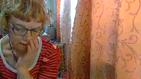 Snapshot of olivia_mia25 chatting on 03-20-26, 08:08 Olivia Mia online show from 03-20-26, 08:08