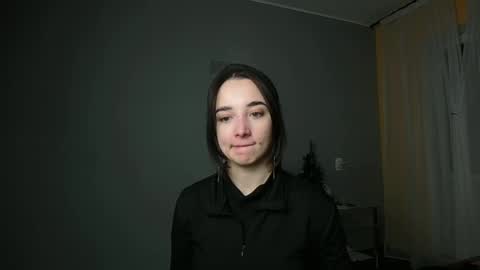 Olivia online show from 02-18-25, 05:31