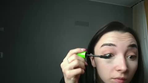 Olivia online show from 02-28-25, 07:26