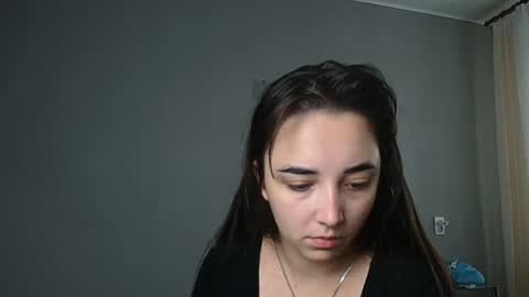 Olivia online show from 10-28-25, 10:08