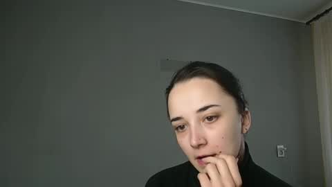 Olivia online show from 02-22-26, 01:31