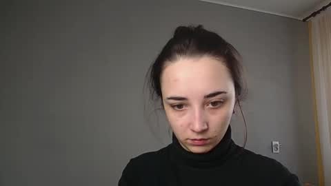 Olivia online show from 03-23-26, 08:18