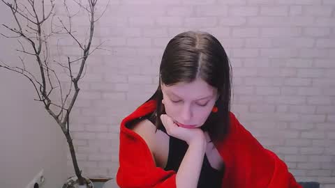 Olivia online show from 01-25-25, 08:21