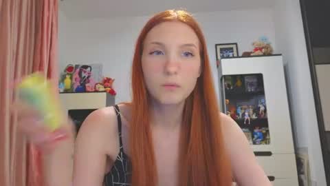 Snapshot of olivia_ridd chatting on 07-18-26, 11:52 OLIVIA online show from 07-18-26, 11:52