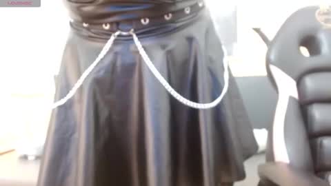 Olivia online show from 01-07-26, 08:22