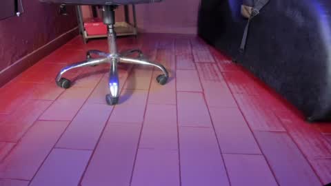   online show from 01-04-25, 12:16