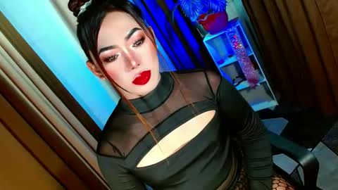 Miss OLIVIA online show from 10-09-25, 07:17