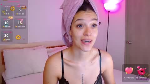 Snapshot of oliviabran_ chatting on 03-29-26, 03:12 Olivia Bram online show from 03-29-26, 03:12
