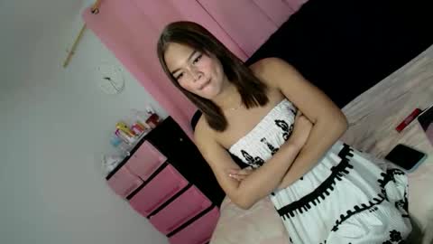 Snapshot of oliviacummer_69 chatting on 10-09-25, 10:35 OLIVIA online show from 10-09-25, 10:35