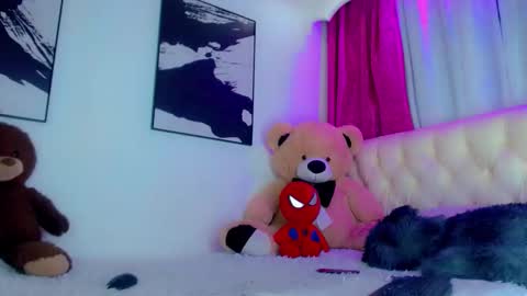 oliviahot01 online show from 01-12-26, 02:28