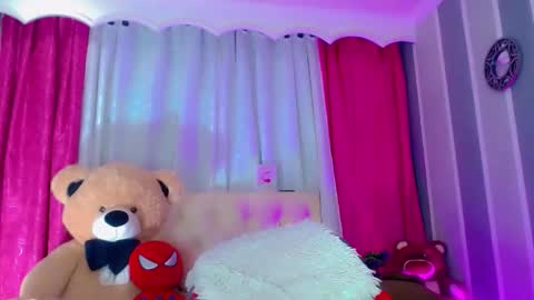 oliviahot01 online show from 03-28-26, 03:17
