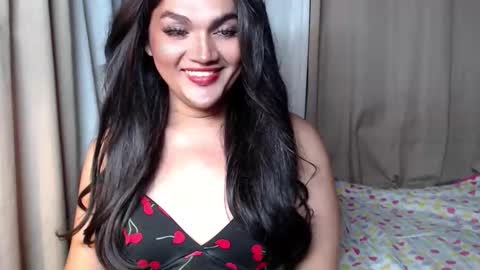 Snapshot of oliviahot22 chatting on 02-02-26, 10:03 oliviahot22 online show from 02-02-26, 10:03
