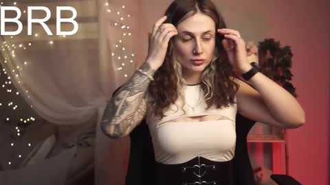 Liv online show from 09-29-25, 08:24