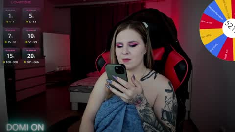 Snapshot of oliviamunk chatting on 12-30-24, 06:42 . online show from 12-30-24, 06:42