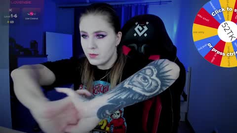 Snapshot of oliviamunk chatting on 01-03-25, 03:27 . online show from 01-03-25, 03:27