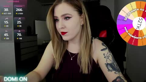 Snapshot of oliviamunk chatting on 01-14-25, 03:43 . online show from 01-14-25, 03:43