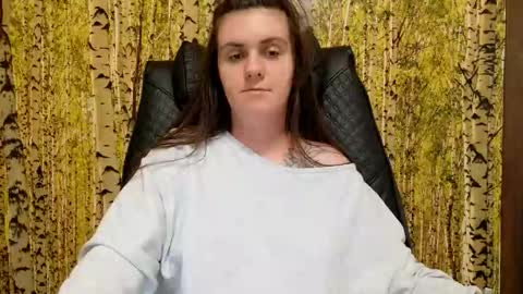 Snapshot of oliviasager chatting on 05-24-26, 09:47 Mistress Olivia online show from 05-24-26, 09:47