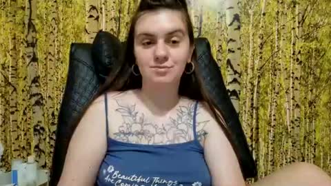 Snapshot of oliviasager chatting on 06-14-26, 03:52 Mistress Olivia online show from 06-14-26, 03:52