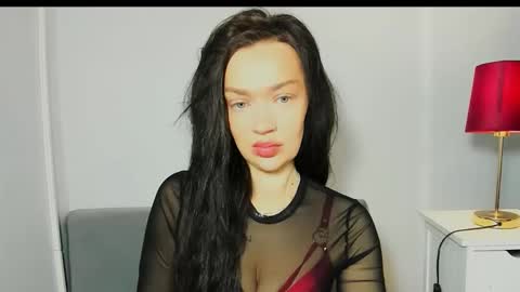 OliviaWomen online show from 02-04-26, 07:25