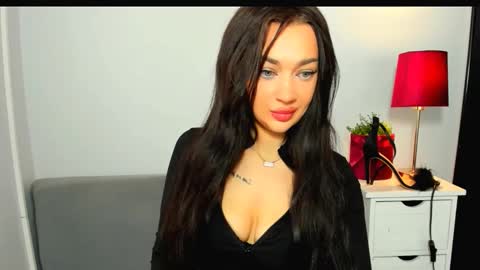 OliviaWomen online show from 03-01-26, 10:28