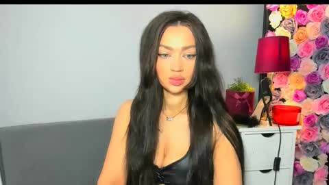 OliviaWomen online show from 03-17-26, 07:23