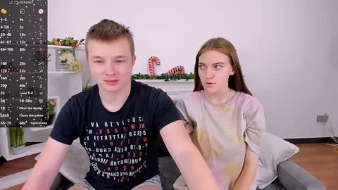 Snapshot of ollistiw chatting on 12-23-24, 08:14 Olli and Stiw online show from 12-23-24, 08:14