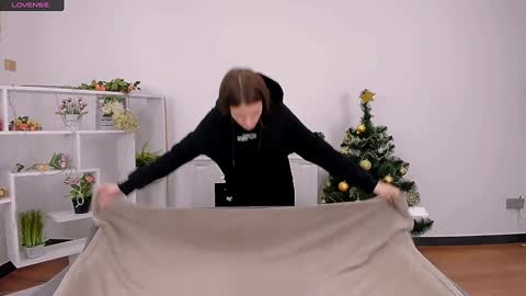 Snapshot of ollistiw chatting on 12-30-24, 08:47 Olli and Stiw online show from 12-30-24, 08:47