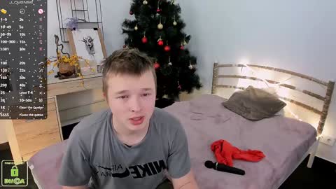 Snapshot of ollistiw chatting on 01-07-25, 07:20 Olli and Stiw online show from 01-07-25, 07:20