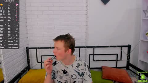 Snapshot of ollistiw chatting on 01-14-25, 07:59 Olli and Stiw online show from 01-14-25, 07:59