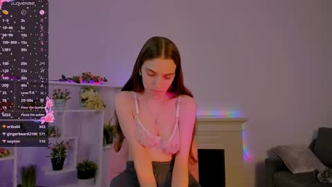 Snapshot of ollistiw chatting on 02-09-25, 01:35 Olli and Stiw online show from 02-09-25, 01:35