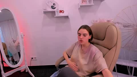 Snapshot of ollistiw chatting on 02-10-25, 12:39 Olli and Stiw online show from 02-10-25, 12:39