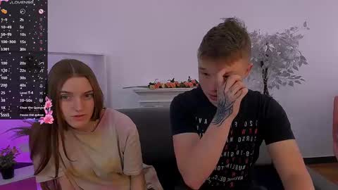 Snapshot of ollistiw chatting on 02-23-25, 08:49 Olli and Stiw online show from 02-23-25, 08:49