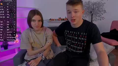 Snapshot of ollistiw chatting on 02-26-25, 09:21 Olli and Stiw online show from 02-26-25, 09:21