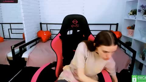 Snapshot of ollistiw chatting on 03-01-25, 07:08 Olli and Stiw online show from 03-01-25, 07:08