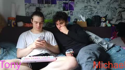 Snapshot of ololkd chatting on 04-28-26, 07:46 Tony online show from 04-28-26, 07:46