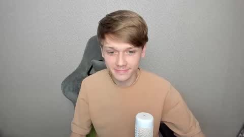 Oliver and Mira online show from 02-16-26, 01:51