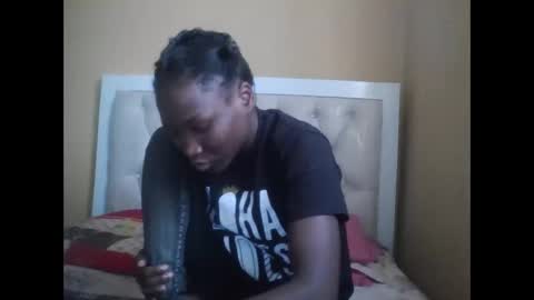 Snapshot of olwami4 chatting on 12-16-25, 02:22 olwami4 online show from 12-16-25, 02:22