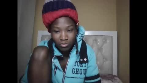 olwami4 online show from 12-22-25, 07:22