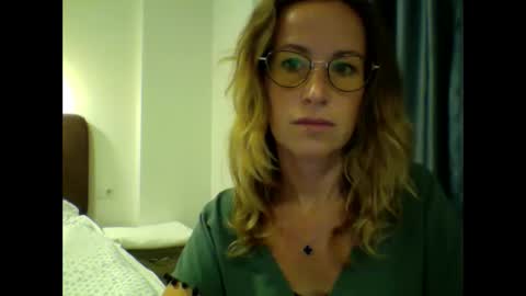 olyra11 online show from 01-11-26, 09:31