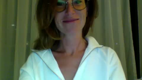 Snapshot of olyra11 chatting on 06-30-26, 07:26 olyra11 online show from 06-30-26, 07:26